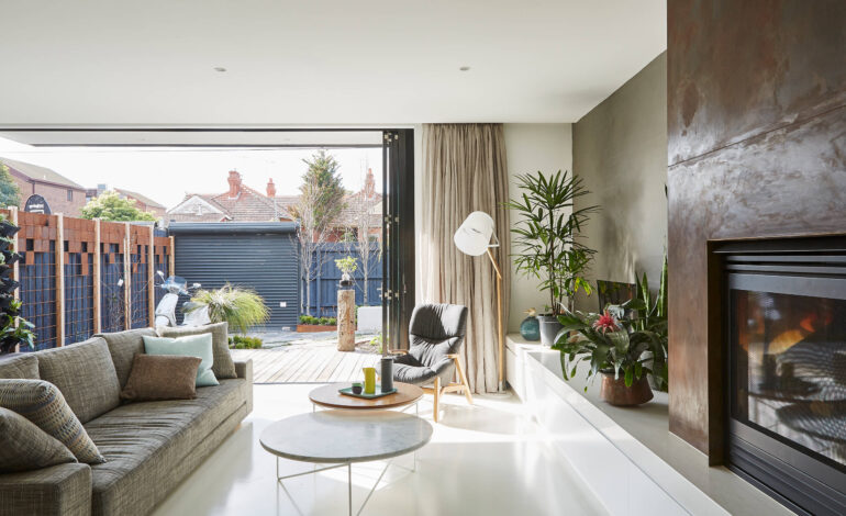 Las Vegas Living: Designing a Lounge for All Ages Under One Roof