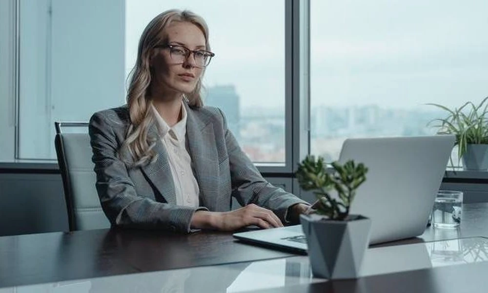 3 Signs It’s Time To Partner With A Professional Accounting Firm